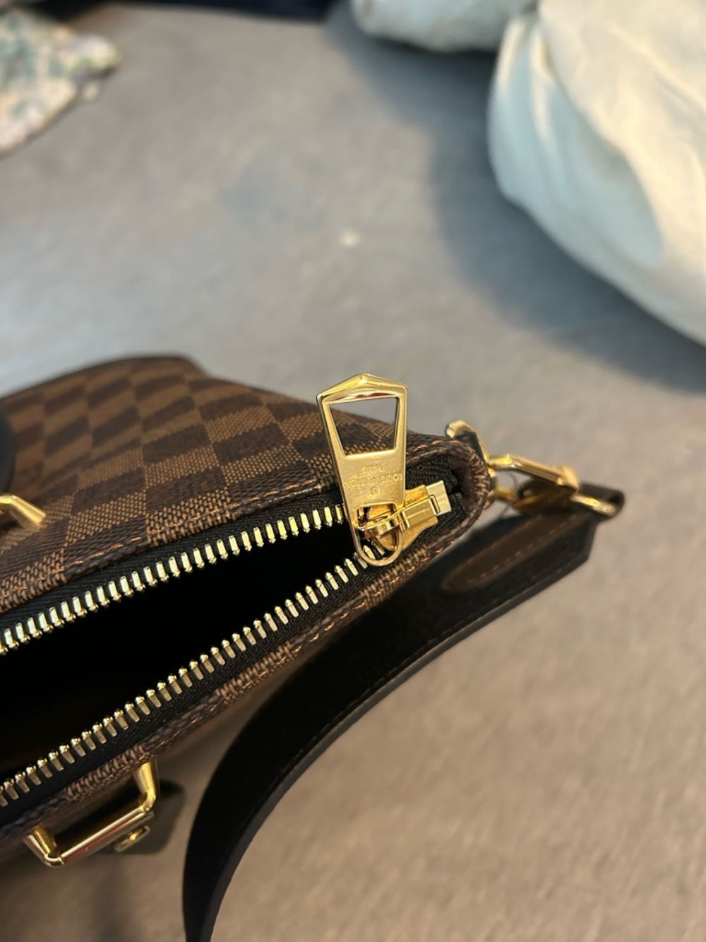 Louis Vuitton Brown Damier Ebene Canvas Tote with Gold Hardware - Picture 6 of 10